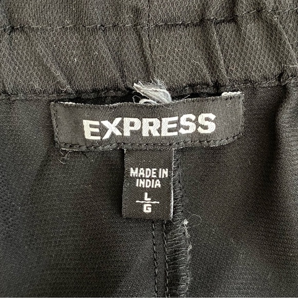 Express Off The Shoulder Black Bell Sleeve - Picture 9 of 10